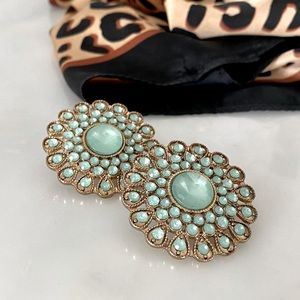 3 for $30 💗💙 Green and gold flower post earrings